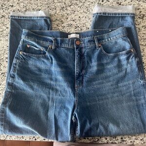 NWOT Loft High Waist Boyfriend Jeans Medium Wash Size 14